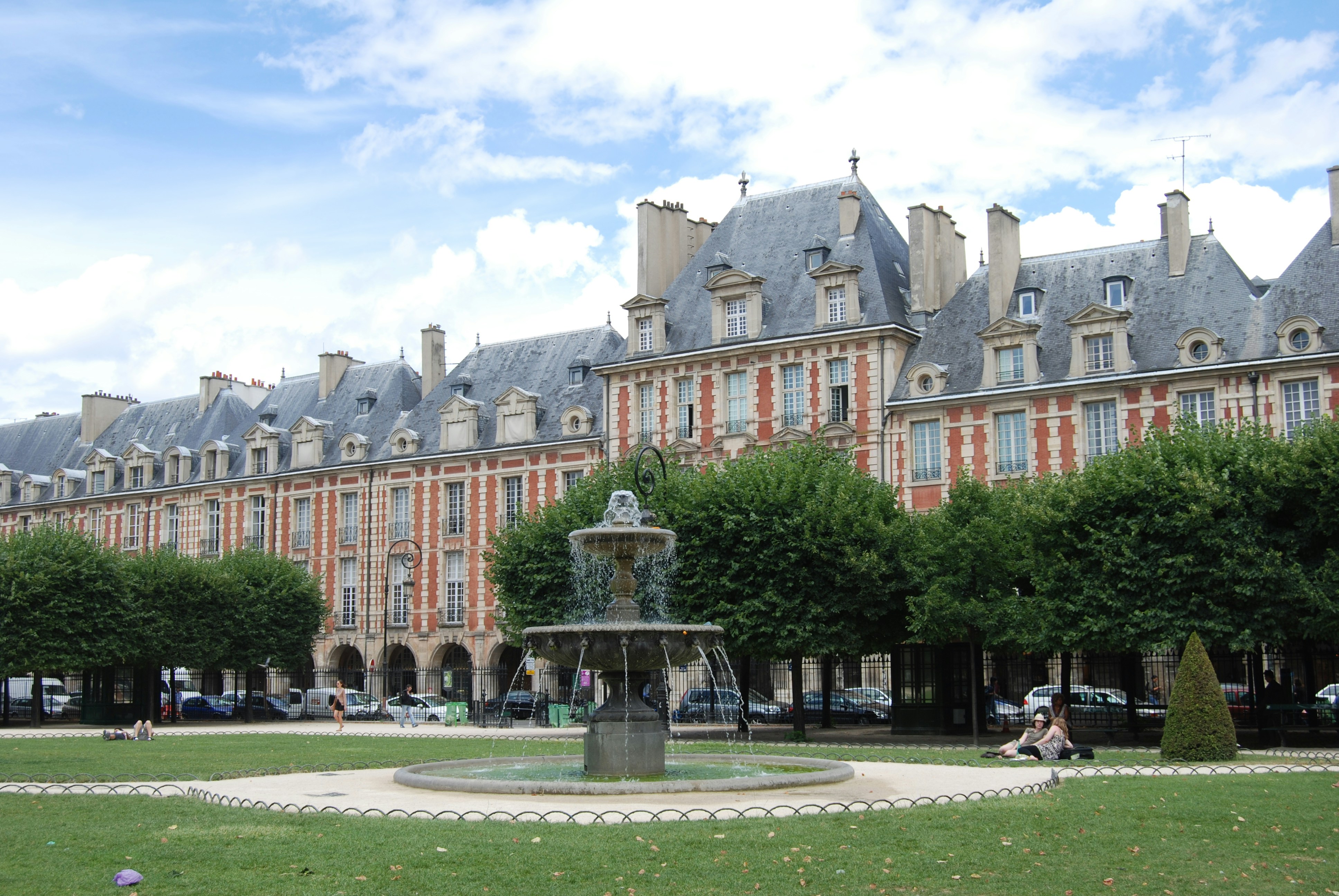 Dans nos bureaux du Marais